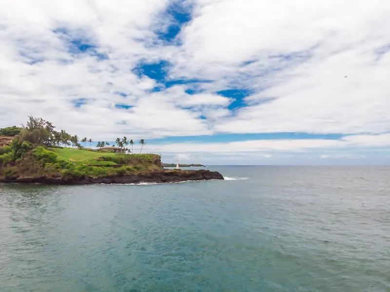Beachfront Bungalow Walk To Ocean & Restaurants Lihue
