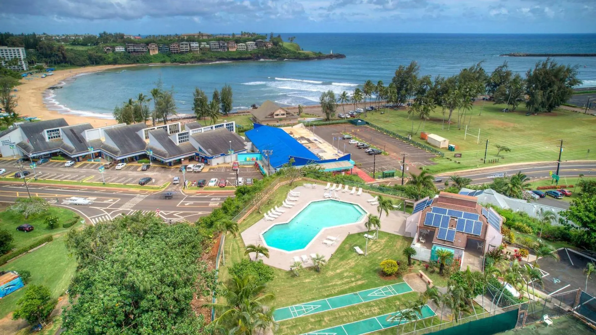 Beachfront Bungalow Walk To Ocean & Restaurants Lihue ABD
