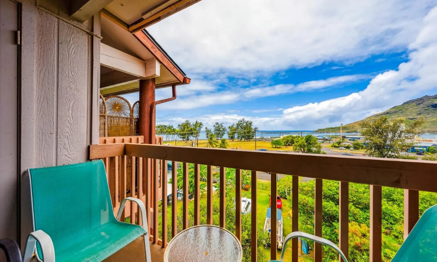 Beachfront Bungalow Walk To Ocean & Restaurants Lihue 0*,  ABD
